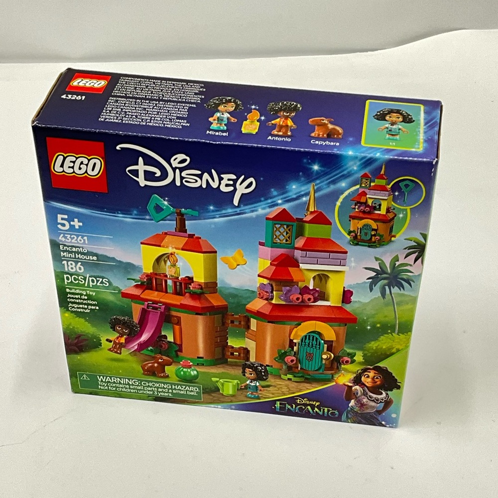 LEGO 43261 Disney Encanto Mini House Building Toy Set for Disney Fans BRAND NEW